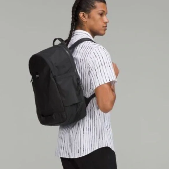 Lululemon Backpack - Picture 5 of 8